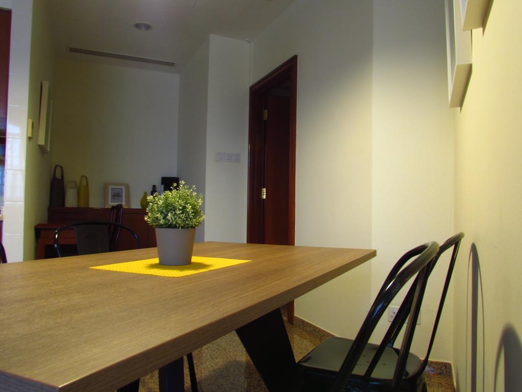سنغافورة Alocassia Serviced Apartments الغرفة الصورة